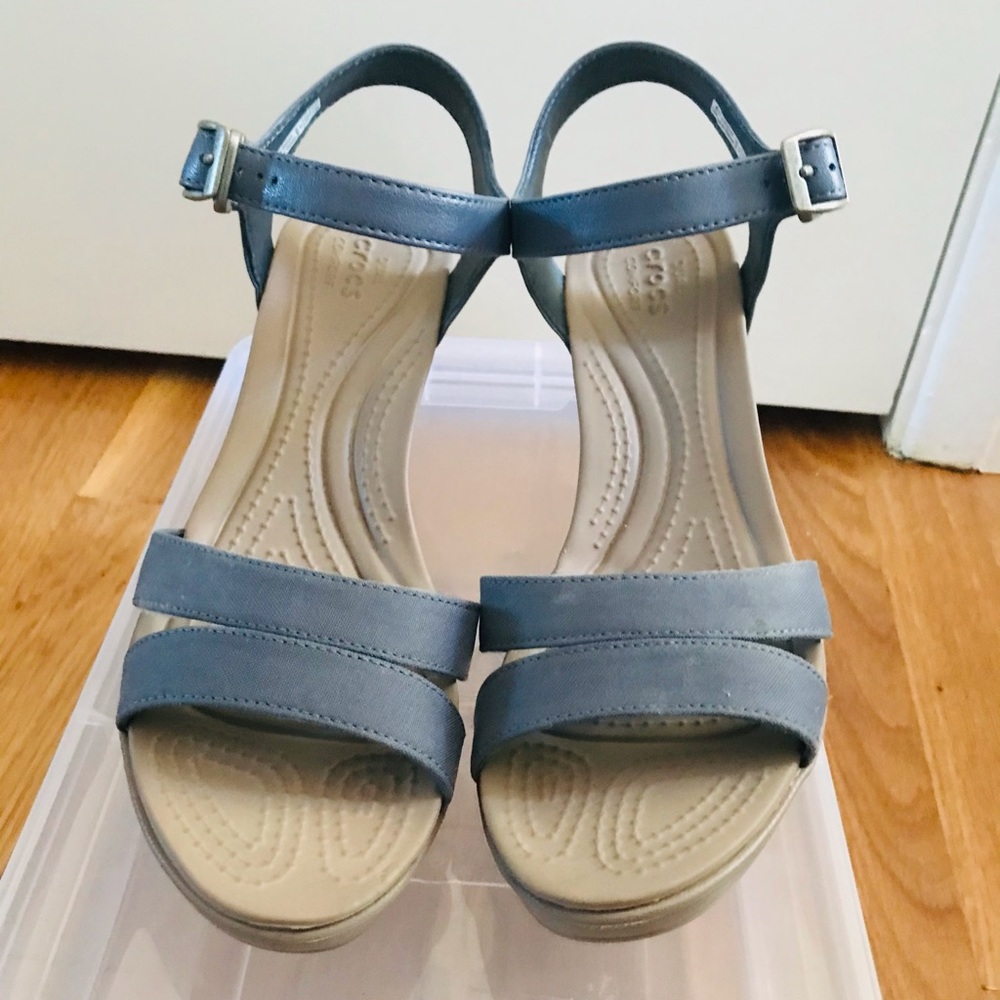 Crocs Wedge sandal size 8